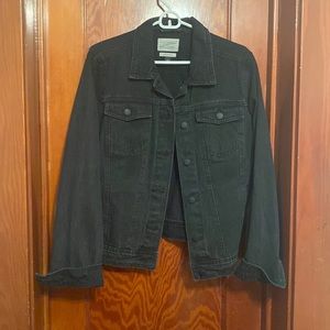 Universal thread black denim jacket